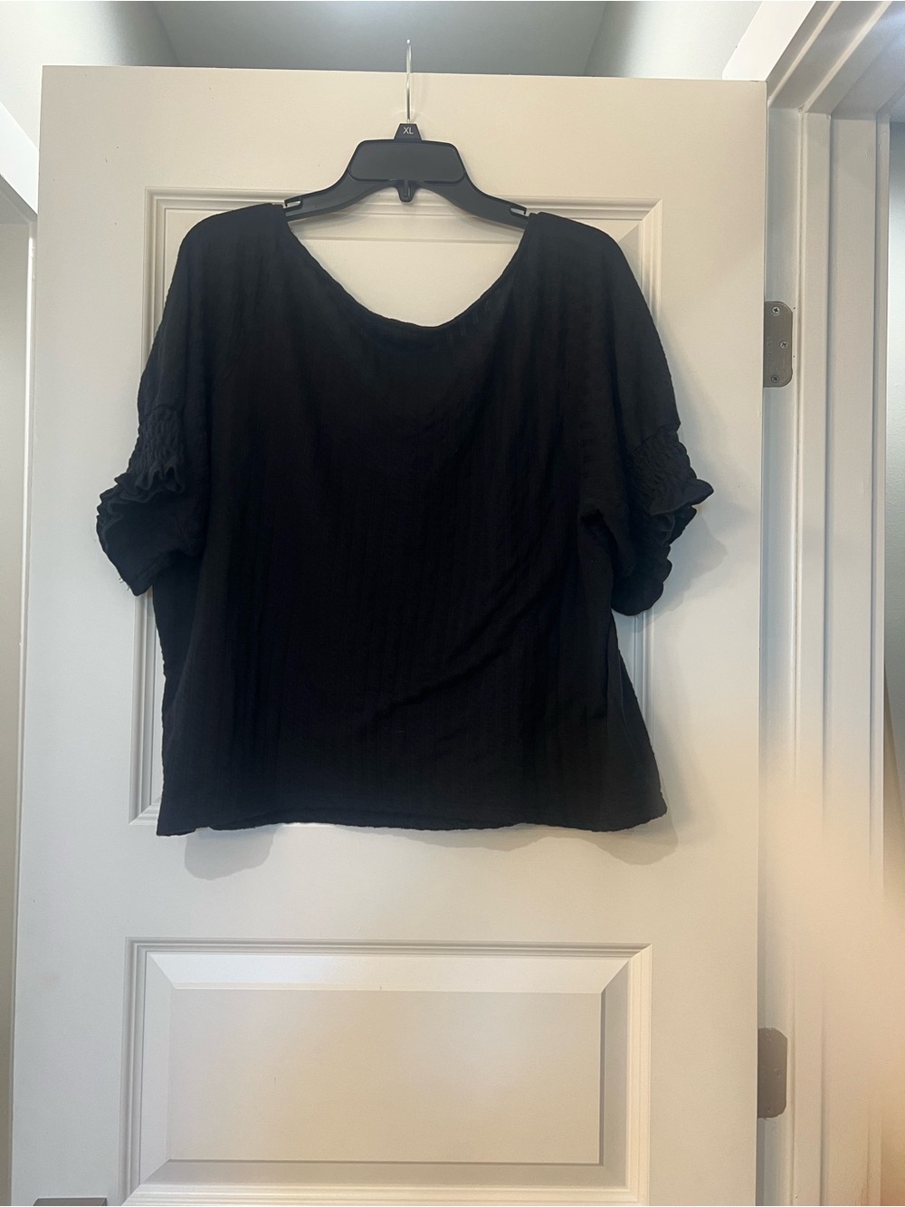 ModCloth Women’s Black Cowl Neck Ruched Short Sleeve Top